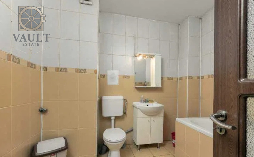 Apartament 3 camere - CENTRALA PROPRIE - zona MARASESTI 