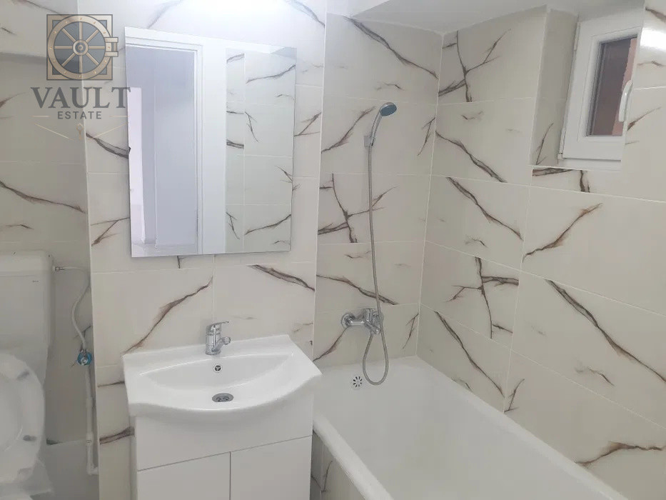 Apartament 3 camere Obor-Bloc Almo-Finisat