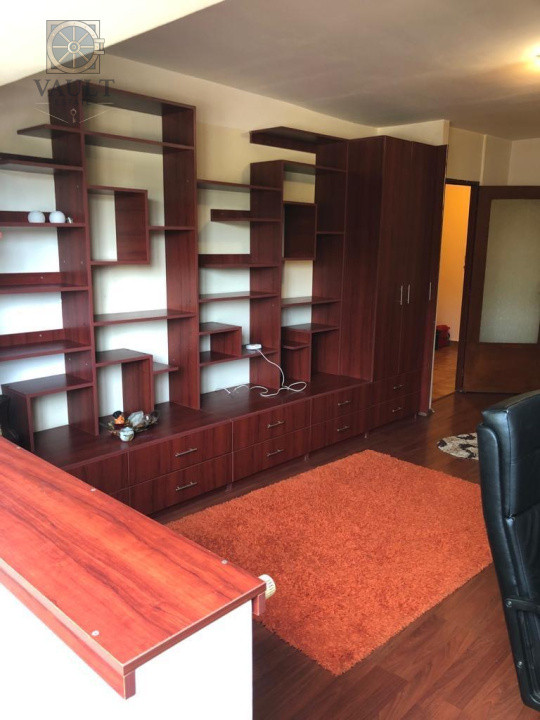 GARSONIERA-TRAFIC GREU-NASAUD-LIBERTY MALL-ETAJ 1/8-CENTRALA