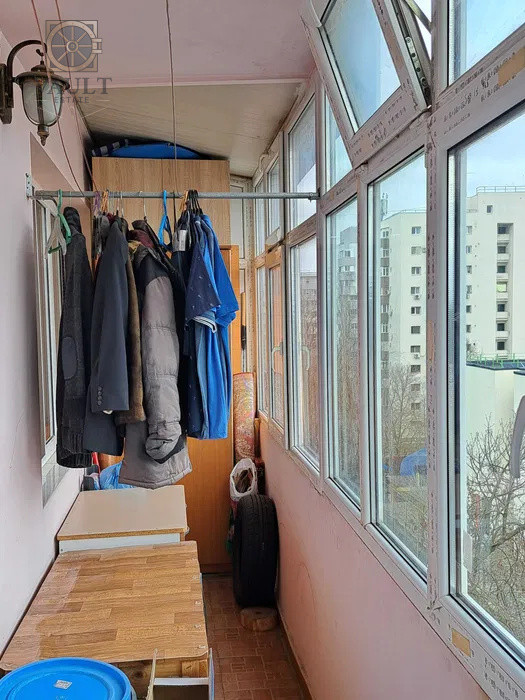 Apartament 3 camere Favorit-Metrou Favorit