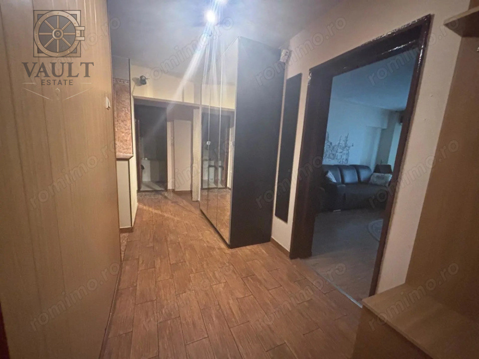 3 CAMERE DECOMANDAT - PIATA UNIRII