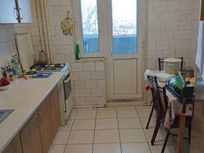 Apartament 3 camere Pantelimon-Piata Delfinului-Imobil reabilitat termic
