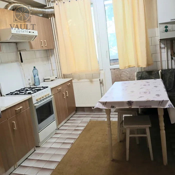 Apartament 3 camere Trapezului-Piata Trapezului-Centrala Proprie