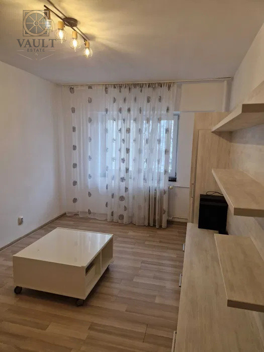 Apartament 3 camere Piata Progresul