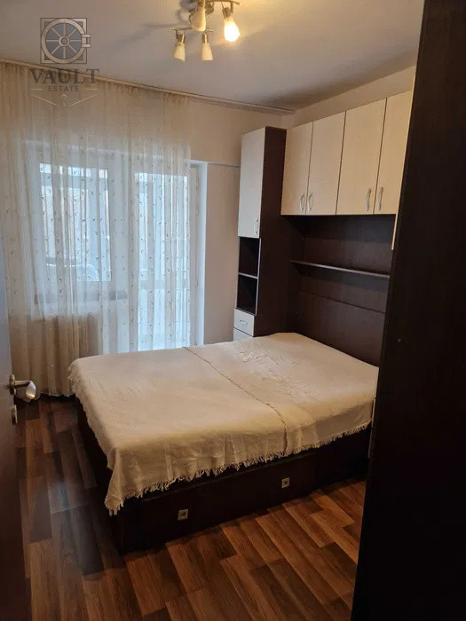 Apartament 3 camere Piata Progresul