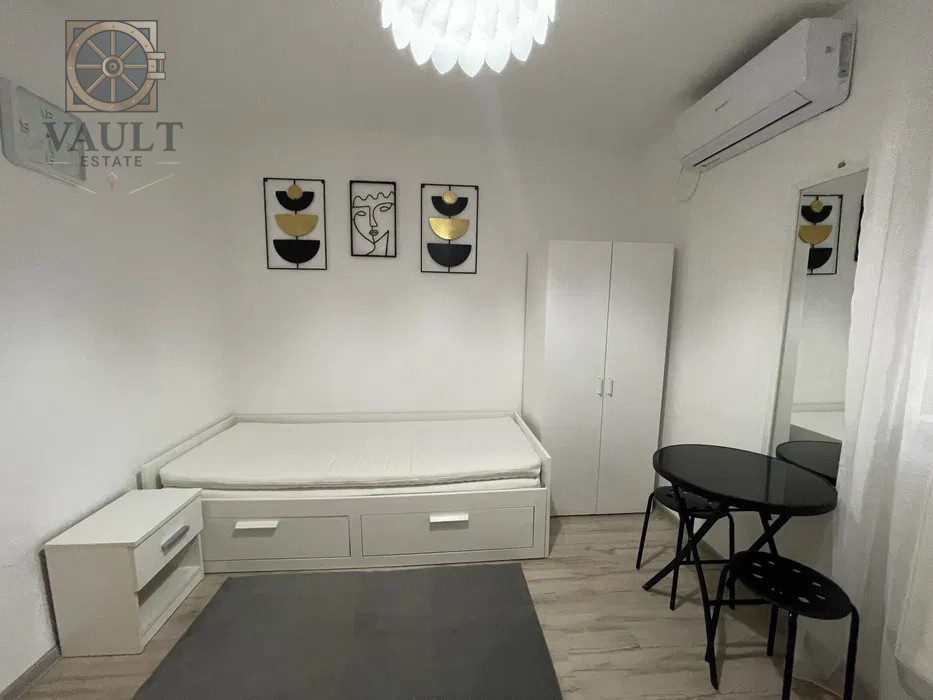 Garsoniera -15mp- Fizicienilor 