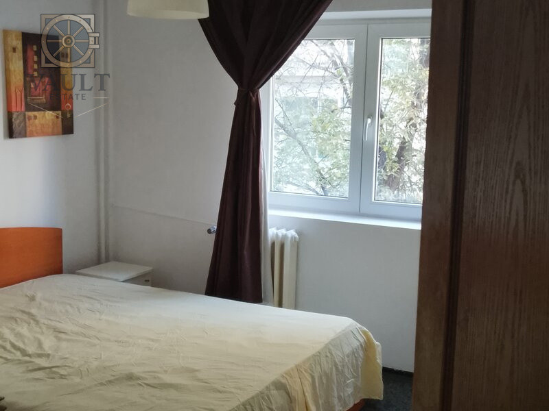 3 camere decomanat Unirii - Zepter