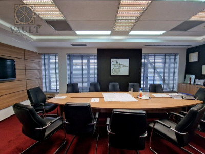 Spatiu Comercial/Firma birouri + depozit -P+2 Metalurgiei