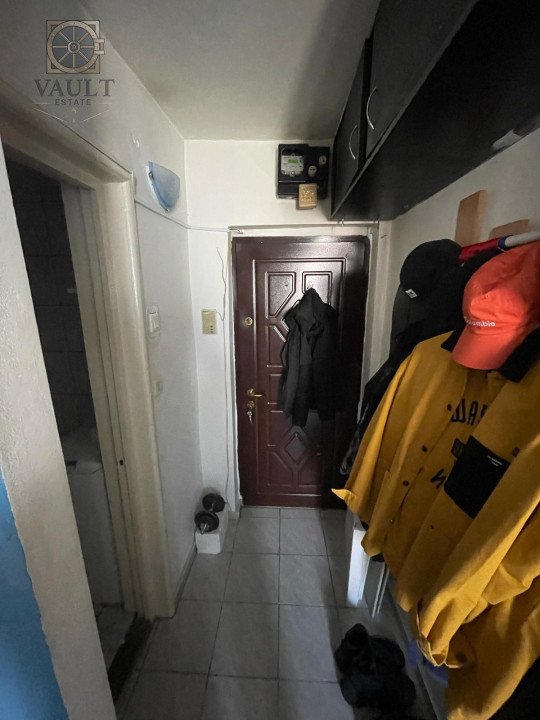 Garsoniera Langa parcul TEI - Plumbuita - 