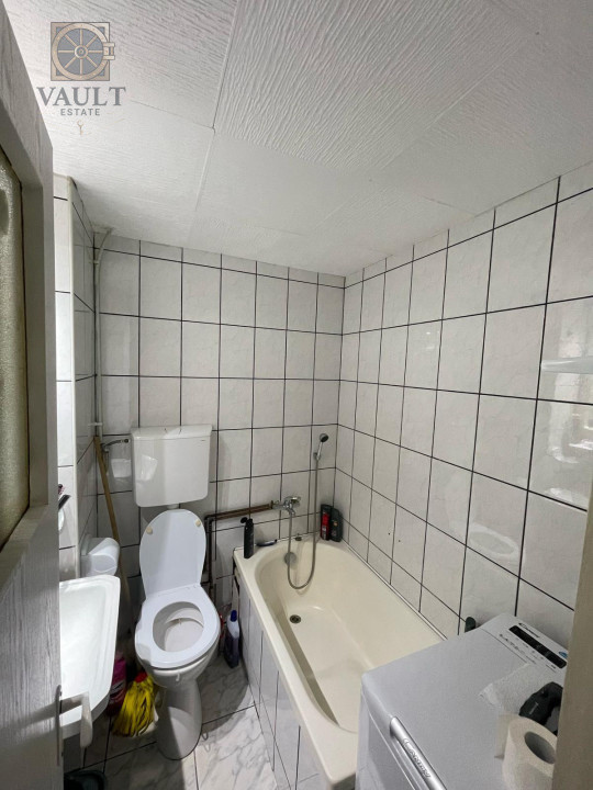 Garsoniera Langa parcul TEI - Plumbuita - 