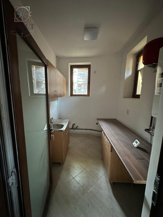 SPATIU DE BIROURI IN VILA MODERNA - IDEAL PENTRU FIRMA -STIRBEI VODA