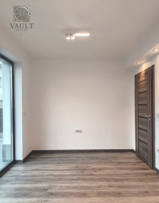 3 camere - Balcon - Terasa 86,4 mp  -Gradina 113 mp - Nicolae Grigorescu