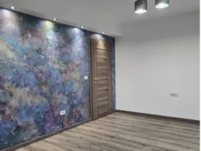 3 camere - Terasa 86 mp+Gradina 113 mp - Nicolae Grigorescu