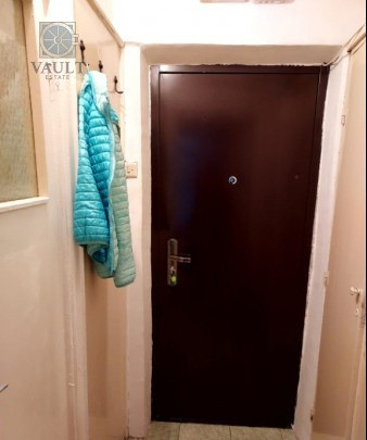 Garsoniera - 27 mp - zona Costin Georgian