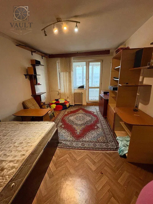 2 camere decomandat - 52 mp - Auchan Titan 