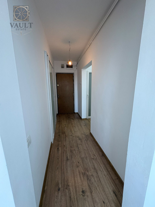 Apartament 2 camere decomandat -renovat in 2026 - Auchan Titan 