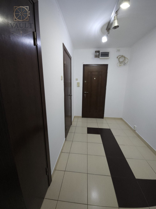 Apartament 3 camere decomandat - zona Ozana 