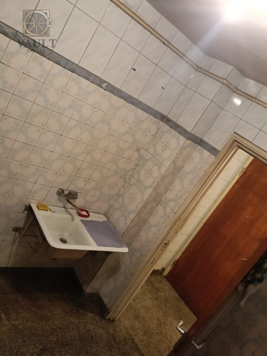 3 camere - 74 mp - parter cu balcon - zona Titan