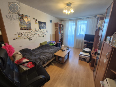 Apartament 2 camere decomandat - Auchan Titan