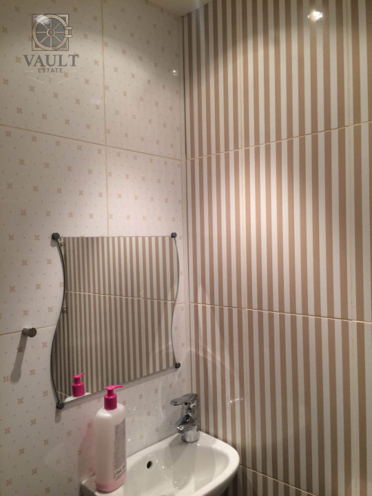 Garsoniera - zona Titan