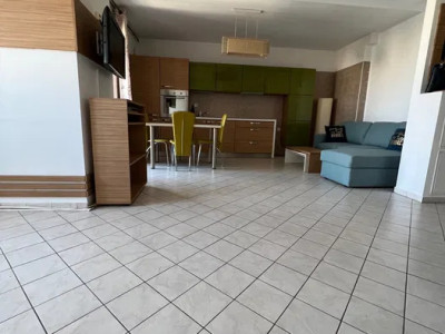 Apartament 2 camere - 2012 - zona Decebal