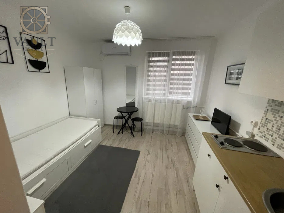 Garsoniera -15 mp - Fizicienilor - et.1