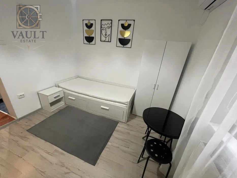 Garsoniera -15 mp - Fizicienilor - et.1