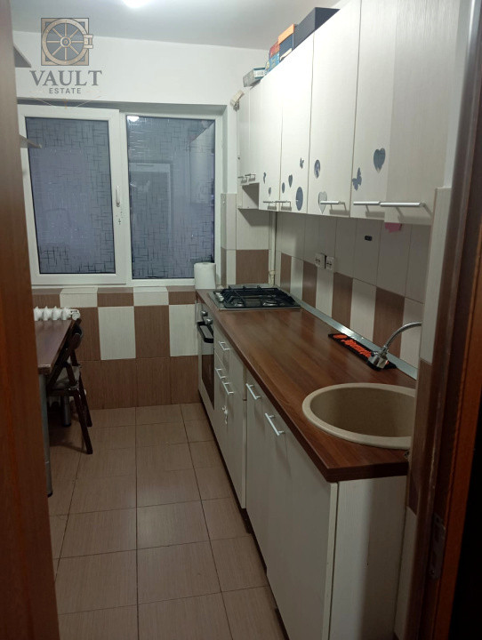 Apartament 2 camere - BLOC ANVELOPAT - zona ALEXANDRU OBREGIA 