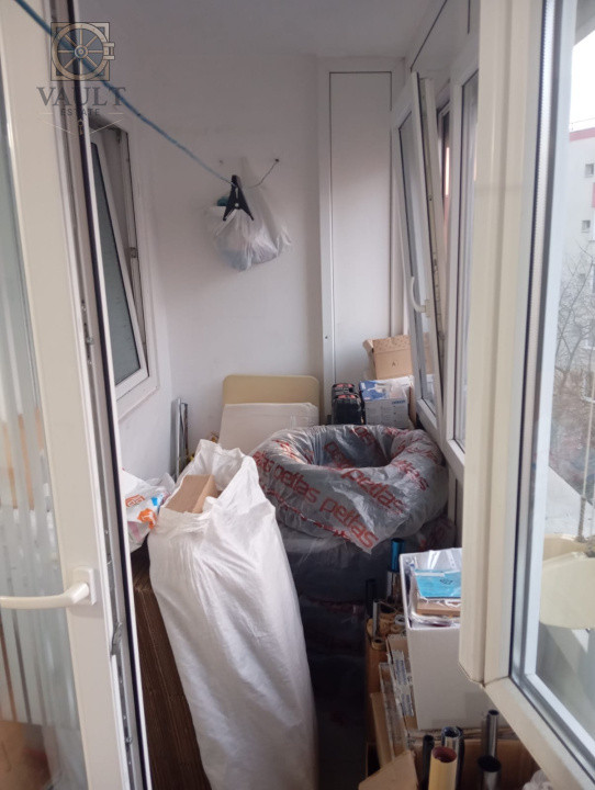 Apartament 2 camere - BLOC ANVELOPAT - zona ALEXANDRU OBREGIA 