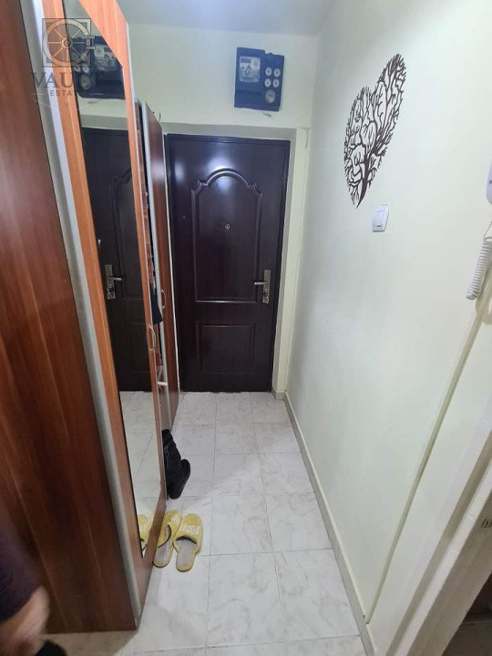 3 camere decomandat - ETAJ 2 - BLOC ANVELOPAT - zona GIURGIULUI 