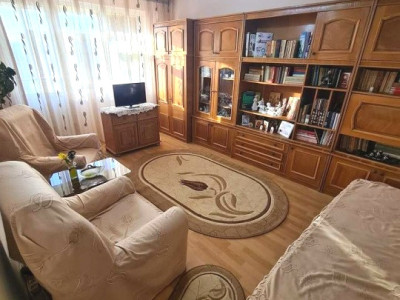 3 camere decomandat - ETAJ 2 - BLOC ANVELOPAT - zona GIURGIULUI 