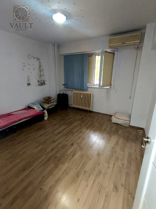 Apartament 3 camere - 1987 - Kaufland Vitan