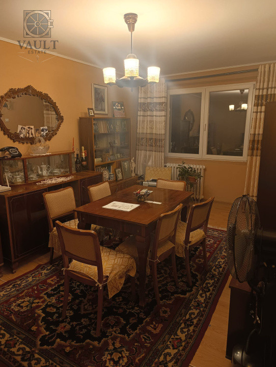 Apartament 3 camere - 5 minute metrou Costin Georgian
