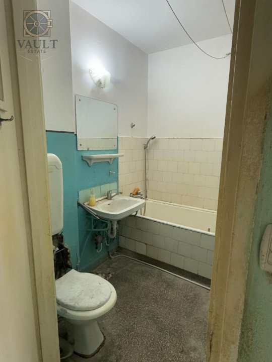 Apartament 2 camere - bloc reabilitat - metrou Costin Georgian