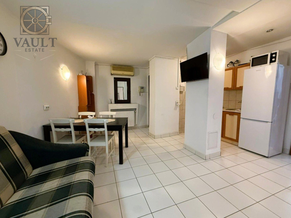 Apartament 3 camere - Piata Romana - Risc seismic 1