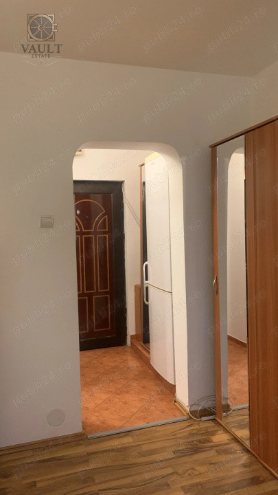 Garsoniera - 7  minute metrou Costin Georgian