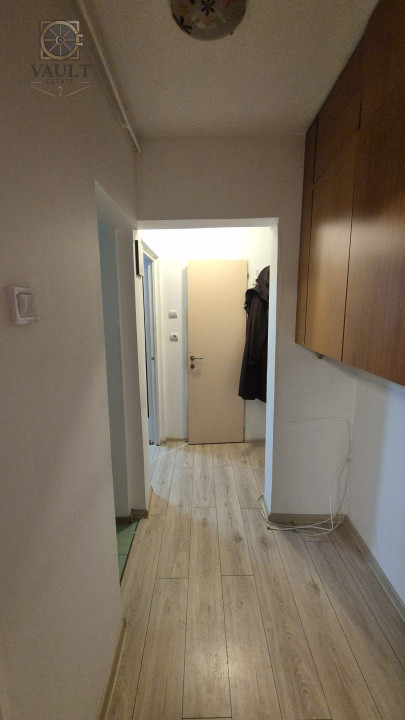 Apartament 2 camere decomandat - BERCENI/LAMOTESTI