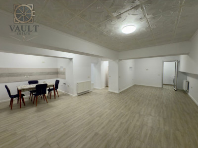 Garsoniera - zona Moșilor