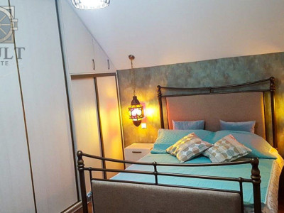 CASA 4 CAMERE - APROAPE DE LAC - PARADISUL VERDE  