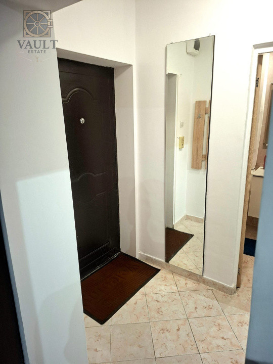 GARSONIERA - DECOMANDATA - MIRCEA VODA