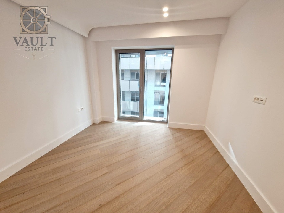 Apartament 3 camere - TERASA 12 MP - CORTINA 