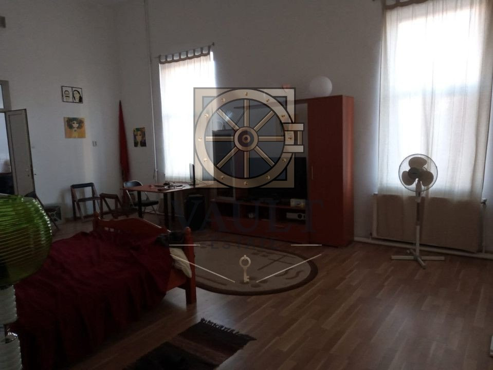 Casa INDIVIDUALA - S+P+1+M - 5 minute de metrou TINERETULUI