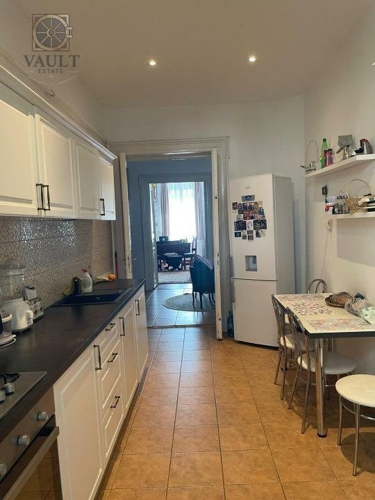 Apartament 4 camere / Tip Vila / Calea Grivitei