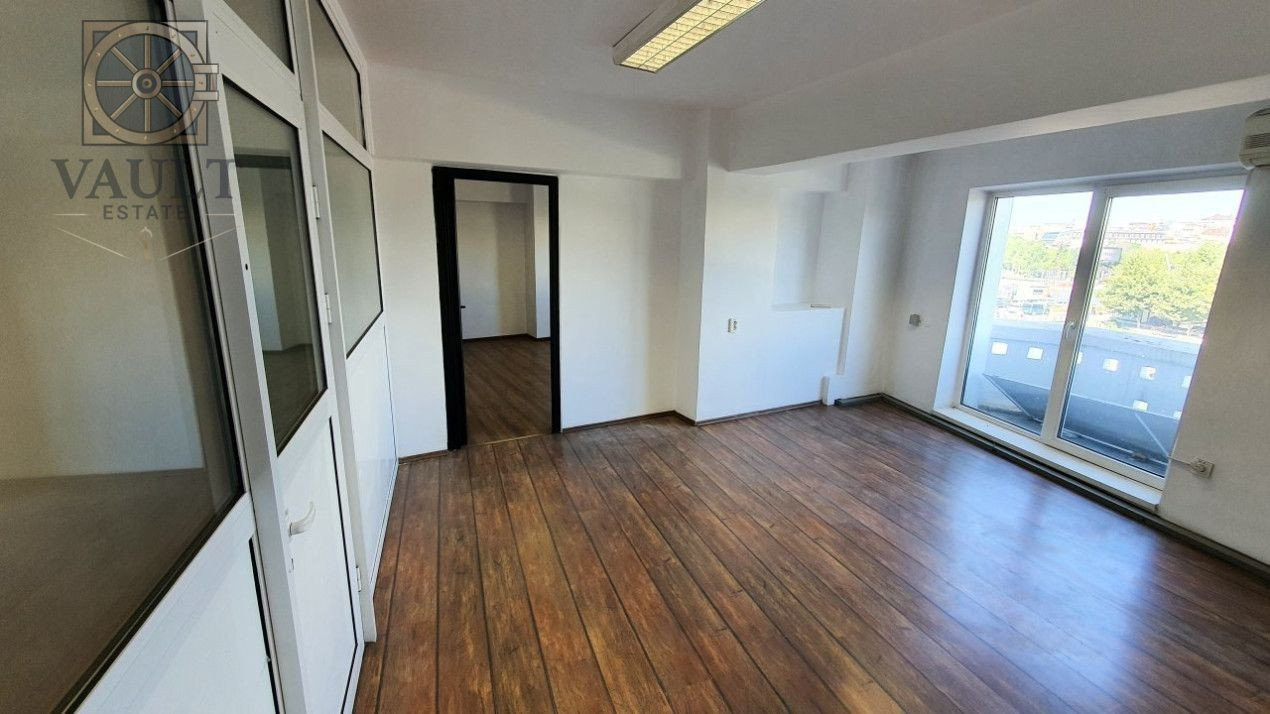 Spatiu De Birouri/Comercial -Piata Unirii Ultracentral- 525 MP