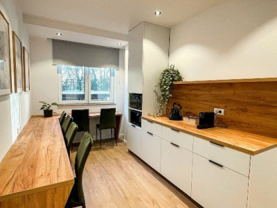 4 CAMERE - PIATA VICTORIEI - TERASA 44 MP