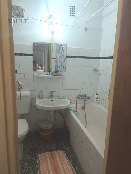 APARTAMENT 4 CAMERE-1 DECEMBRIE 1918