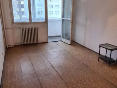 Apartament 3 camere-Decomandat-Bulevardul Lacul Tei