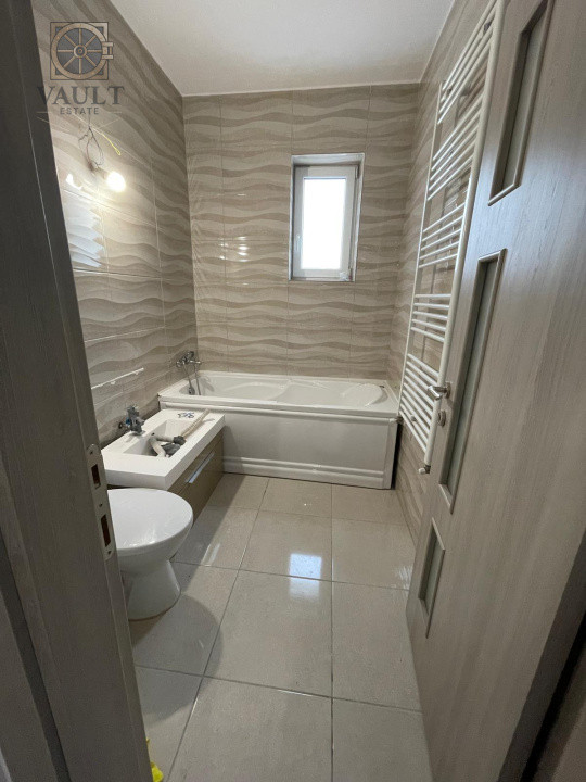 Apartament 3 camere- PARTER INALT -BALCON -METALURGIEI