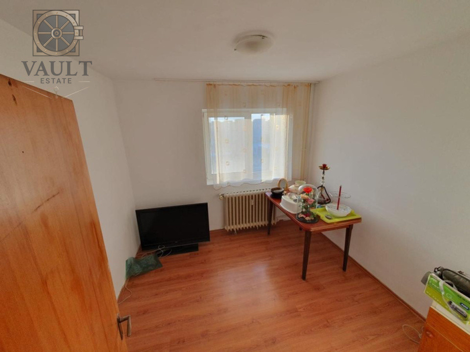 Apartament 4 camere -Decomandat-2 Balcoane-Pantelimon