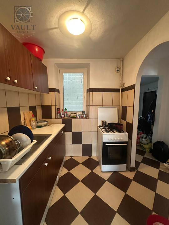 Apartament 4 camere Colentina-Vis a vis de Parcul Plumbuita